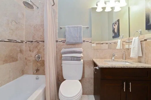 1040 W Polk St #2A — Photo 9
