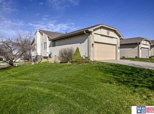 2635 Arrow Ridge Pl, Lincoln, NE 68506