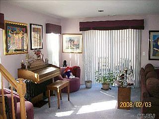 3rd image of 215 Erik Dr