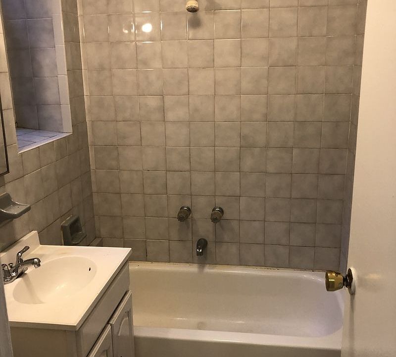 2nd image of 7022 13th Ave APT 3R
