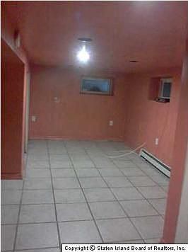 2nd image of 123 Pelton Ave
