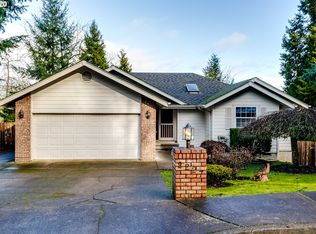 2227 W 25th Pl, Eugene, OR