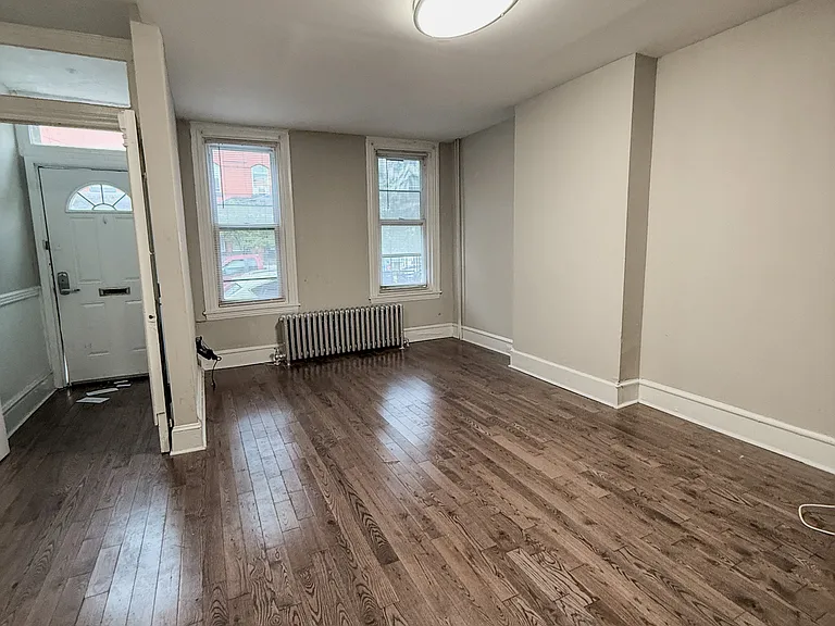4036 Locust St #H — Photo 19