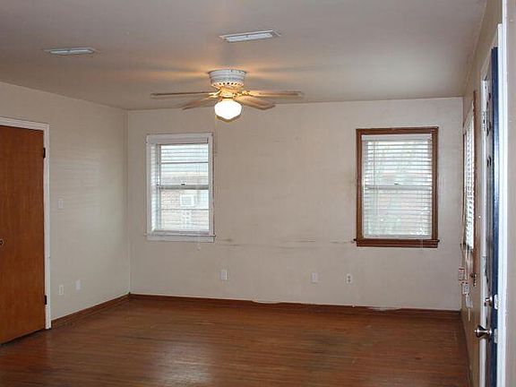 2nd image of 1109 S Cleveland Ave