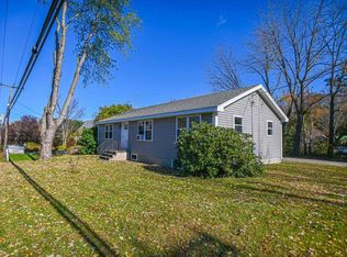 24 Wilson Rd, Kittery, ME 03904
