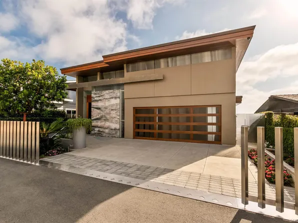 1230 Neptune Ave, Encinitas, CA 92024