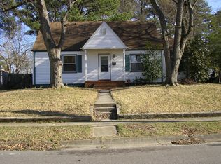 99 Kansas Ave, Portsmouth, VA 23701