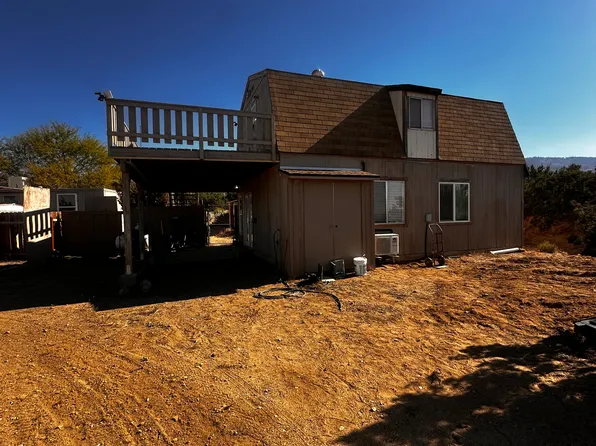 1920 Trinity Rd, Phelan, CA 92372