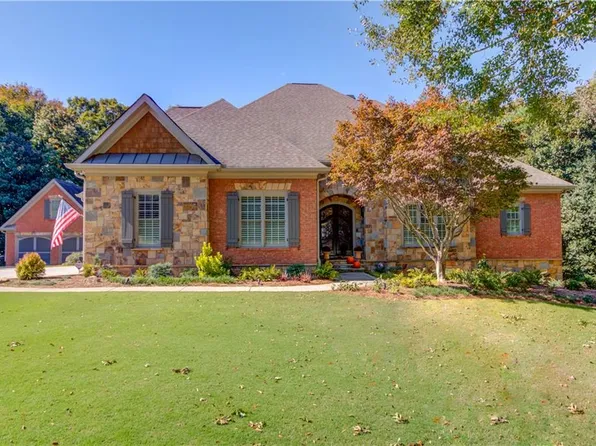 4760 Highland Point Dr, Auburn, GA 30011