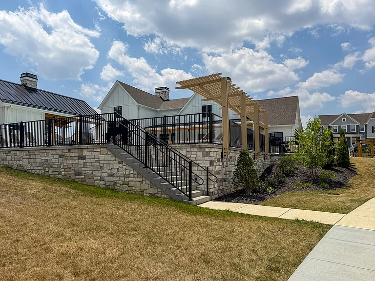 900 Cadwell Ln — Photo 45