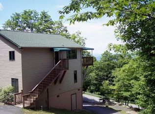 108 Tamarack Rd, Banner Elk, NC 28604