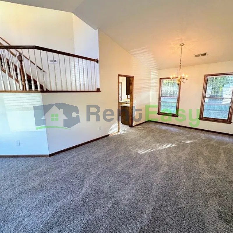 3 bed, 2.5 bath, 1990 sqft, $2,795 — Photo 4