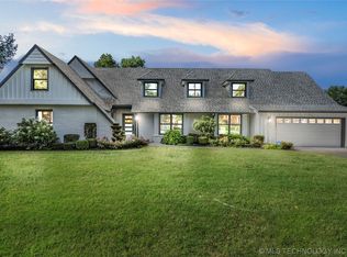 2956 E 47th St, Tulsa, OK 74105