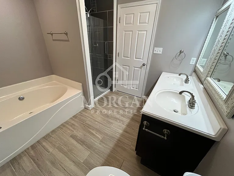 3873 Crest Point Dr — Photo 9