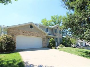 77 Timber Creek Ln, Collinsville, IL 62234