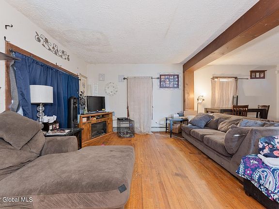 4th image of 829 Gerling St