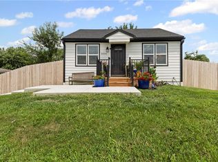 3404 NE 72nd St, Kansas City, MO 64119