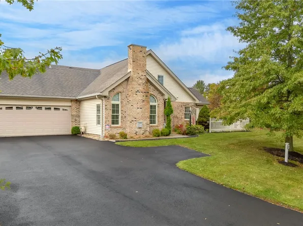 2527 Red Oak Ct, Allison Park, PA 15101