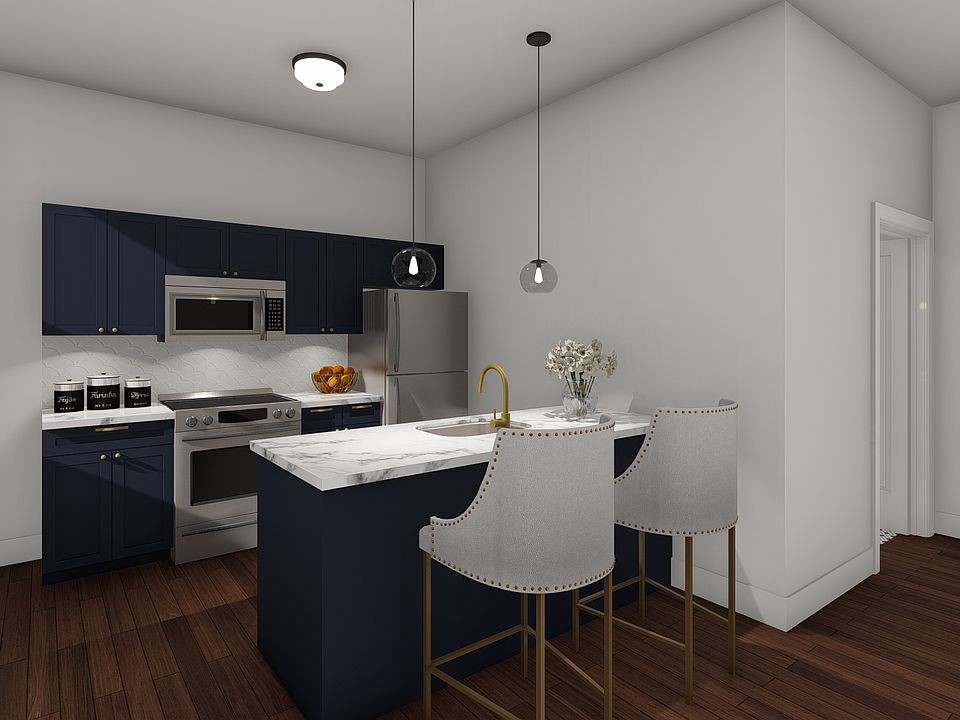 136 Main St - Unit 404_Kitchen (02-18-20)_03052020