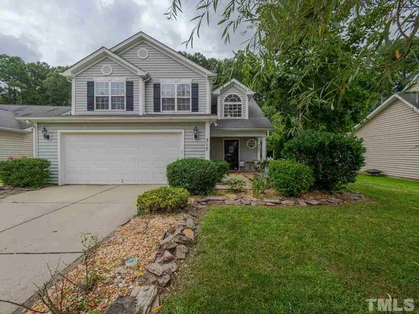 317 Braxman Ln, Holly Springs, NC 27540