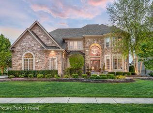 4535 Corktree Rd, Naperville, IL 60564