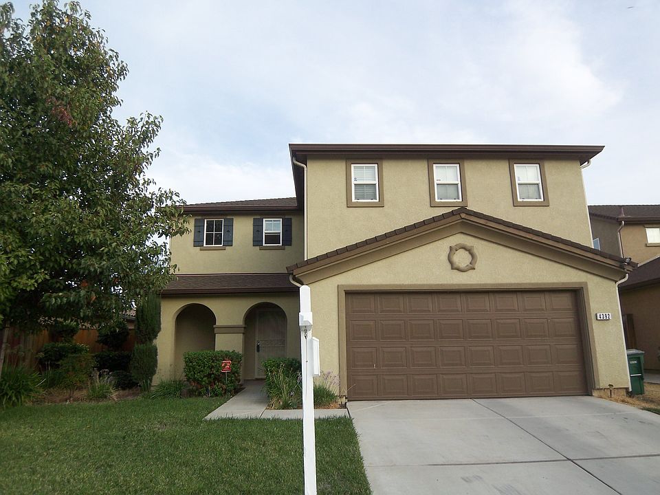 1st image of 4392 Tiamo Way