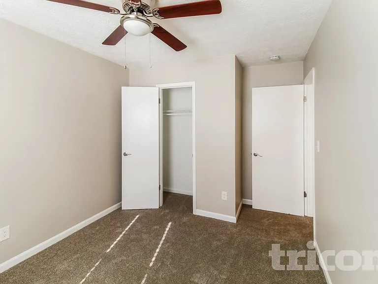 141 Hemlock Cir — Photo 10