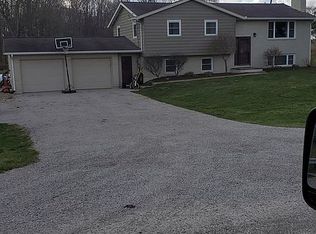 3543 Ernsberger Rd, Mansfield, OH 44903