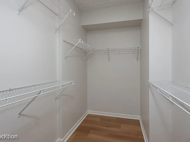 1 S Lincoln Ave #208 — Photo 12