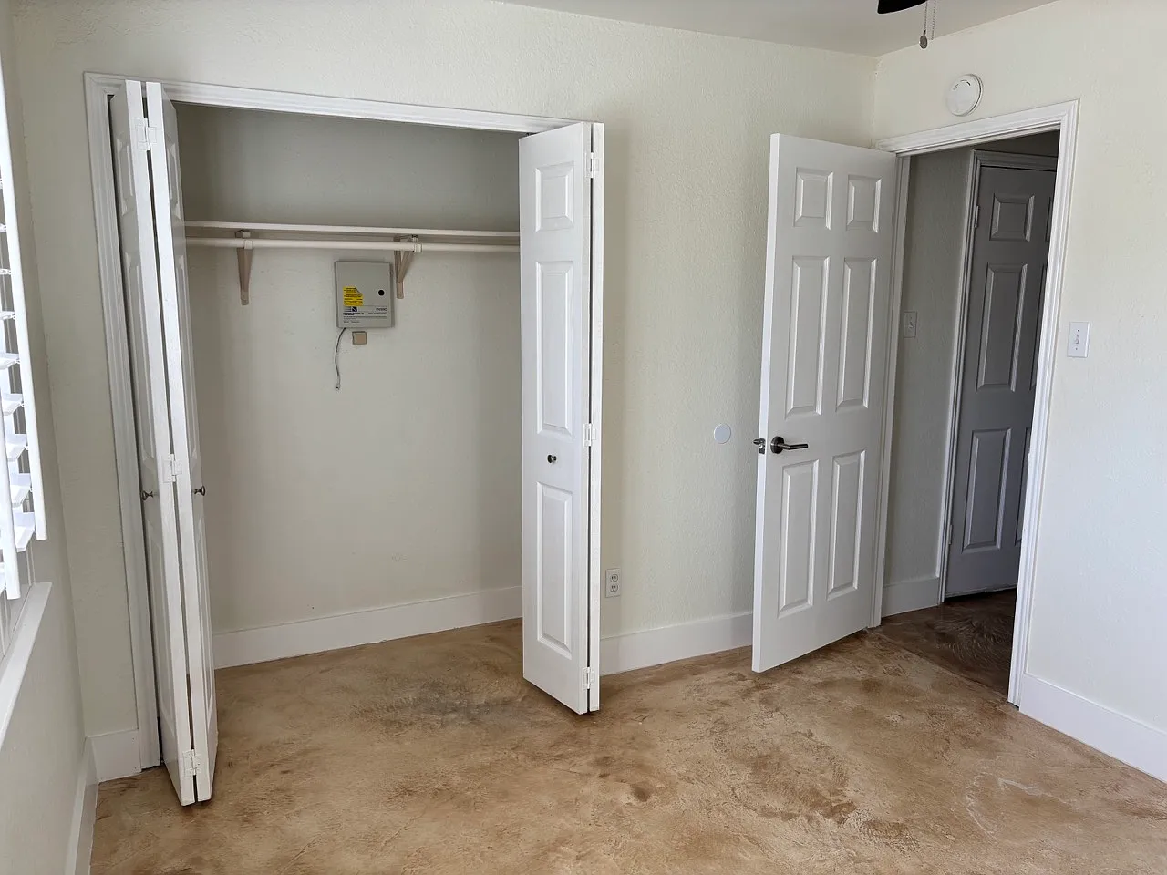 4100 Tamarack Trl — Photo 2