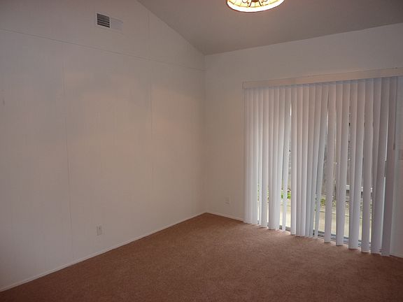5th image of 101 Persifer St APT B