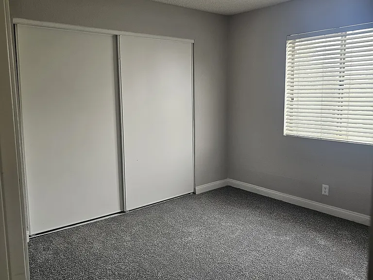 5231 Pioneer Ave #204 — Photo 16