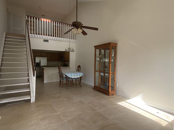 3rd image of 4224 Palm Bay Cir APT A