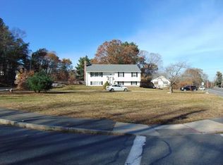 74 Old Nahant Rd, Wakefield, MA 01880