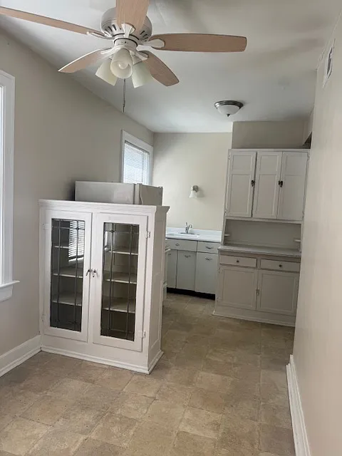 1 bed, 700 sqft, $950 — Photo 2