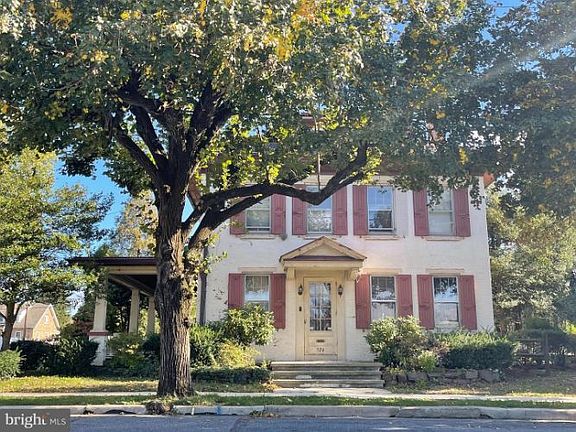 2nd image of 524 Tuckerton Ave