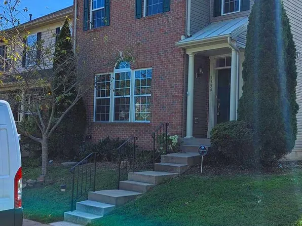 2954 Raking Leaf Dr, Abingdon, MD 21009