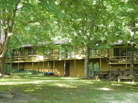 2nd image of 190 White Pine Ln