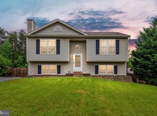11809 Hunting Ridge Dr, Fredericksburg, VA 22407