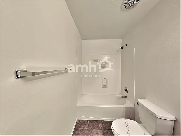 21967 W Sonora St — Photo 13