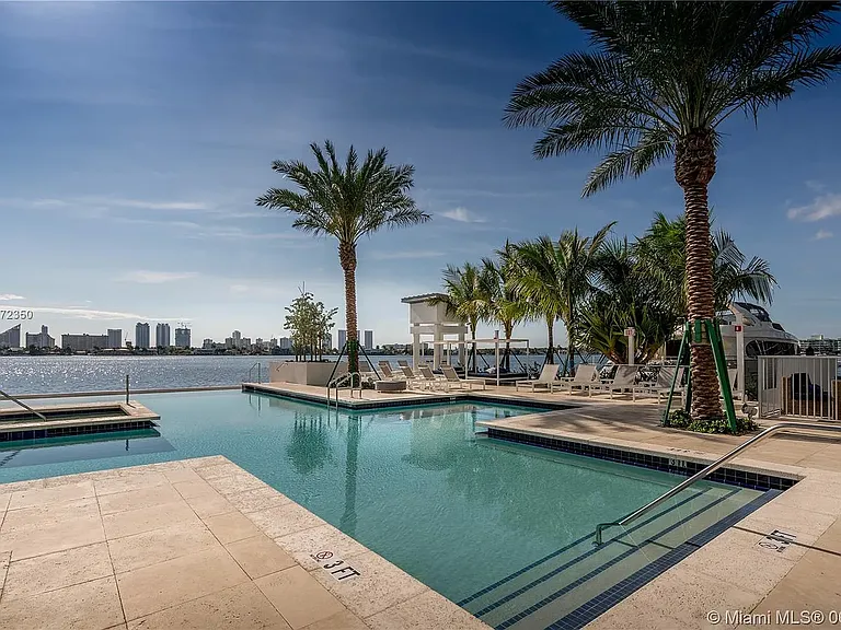 17301 Biscayne Blvd #1702 — Photo 9
