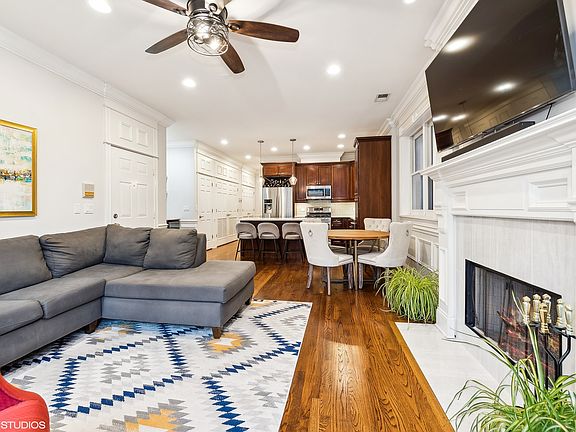 4th image of 3057 N Clybourn Ave APT 2S