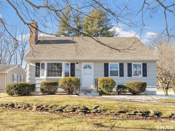 1911 Main Street, East Hartford, CT 06108