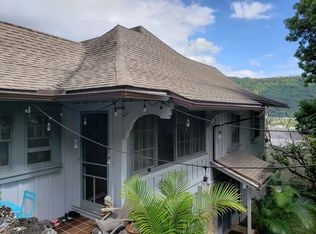1902 Komaia Dr, Honolulu, HI 96822