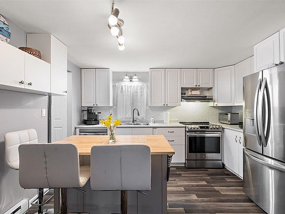 3rd image of 6947 Grant Rd W #10