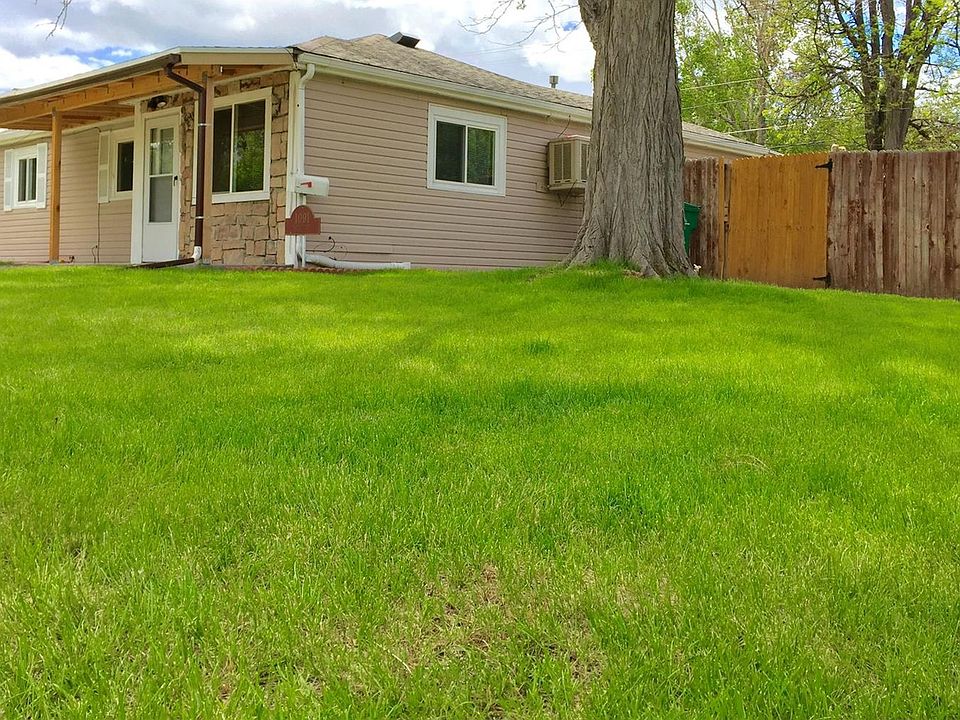 2nd image of 1091 Uvalda St
