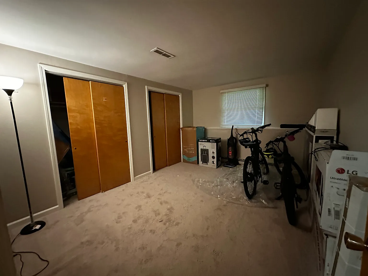 4 bed, 2359 sqft, $3,500 — Photo 4