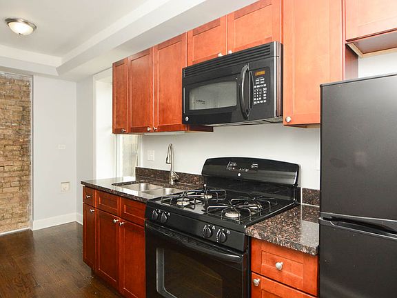 4th image of 7728 N Ashland Ave APT 3D