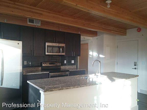 4th image of 812 Toole Ave Unit 313