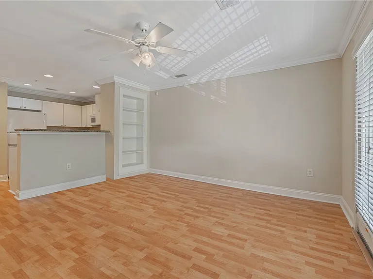 1725 Harvey Mitchell Pkwy S #1530 — Photo 4